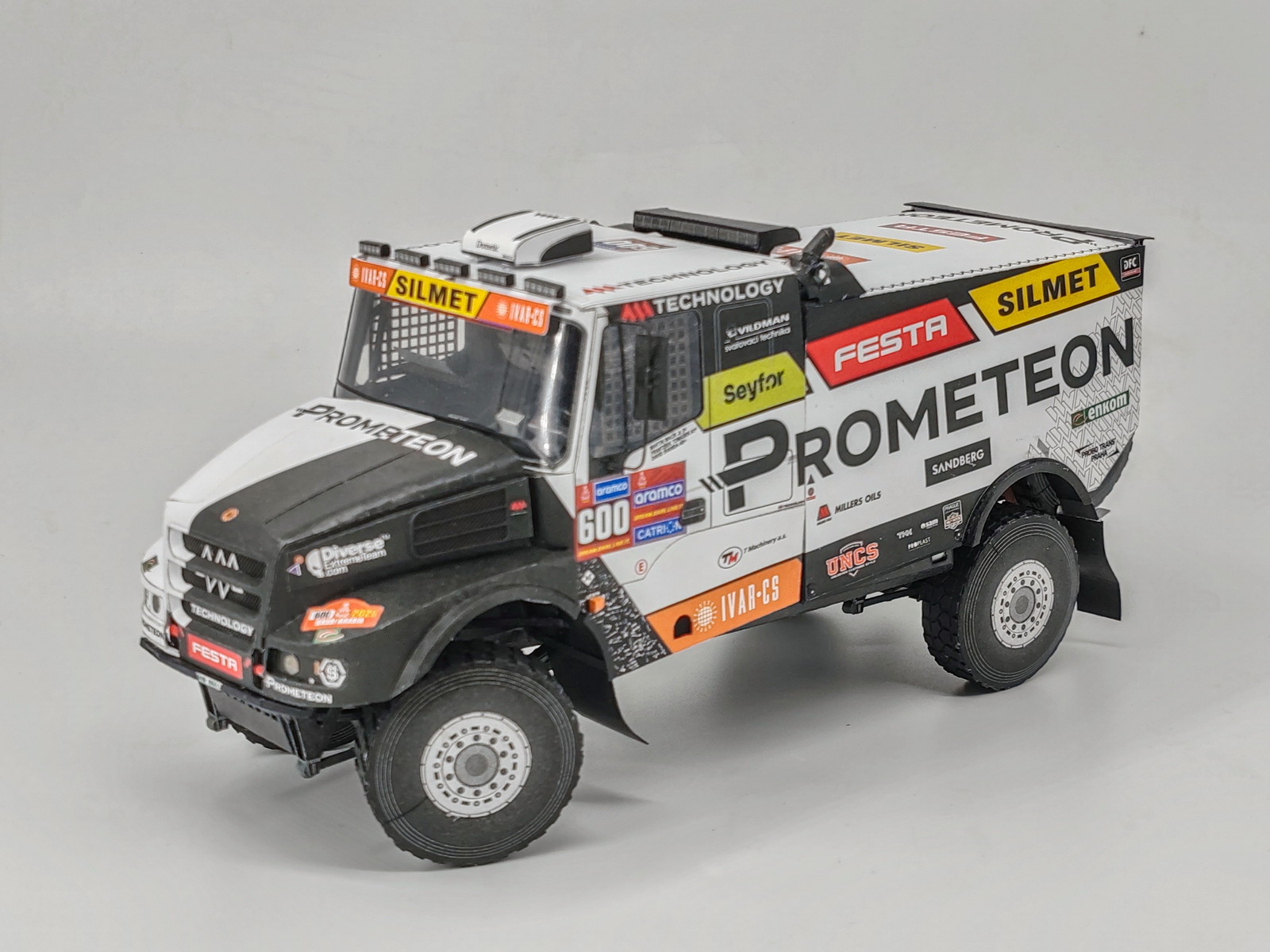 Iveco "Bohouš" - Dakar 2025 & Maroc 2024, 1:32