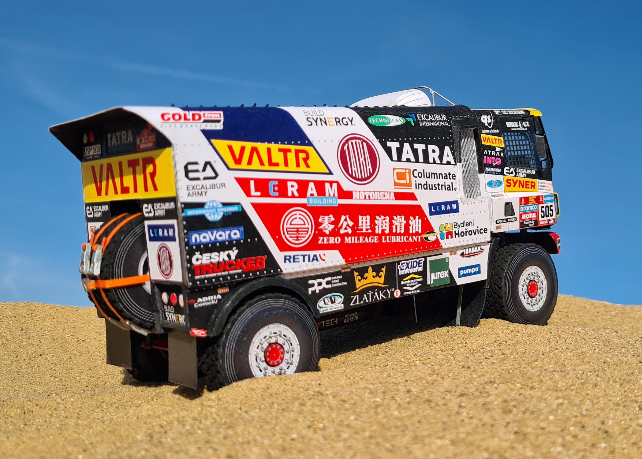 Tatra 158 Phoenix Dakar 2023, 1:25