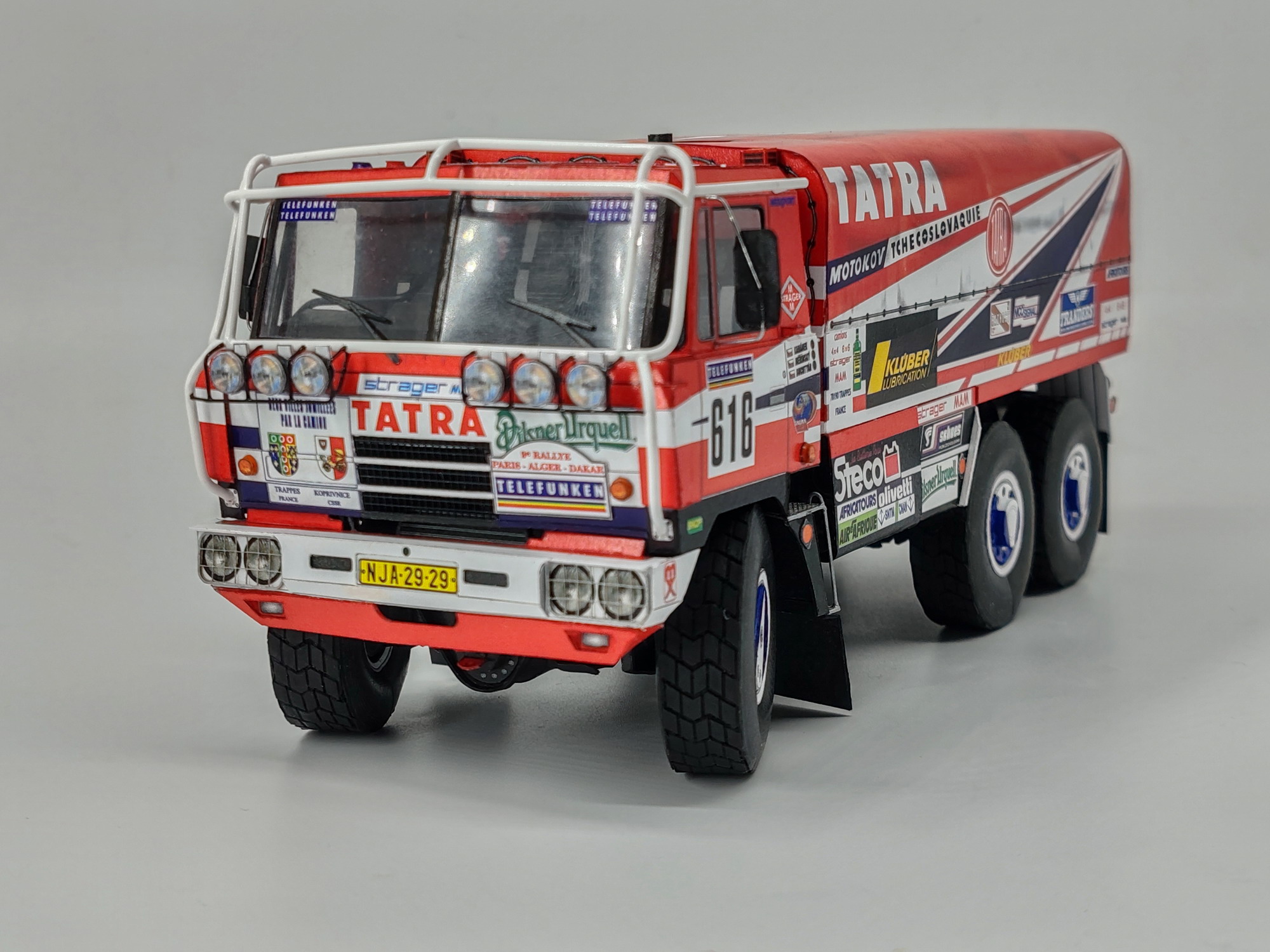 Tatra 815 6x6 Dakar 1987, 1:32